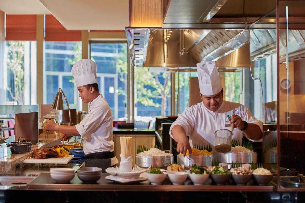 Pavilion Hotel Kuala Lumpur Managed By Banyan Tree Экстерьер фото A commercial kitchen