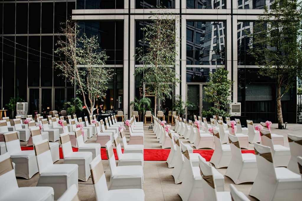 Pavilion Hotel Kuala Lumpur Managed By Banyan Tree Экстерьер фото The Westin Palace, Madrid