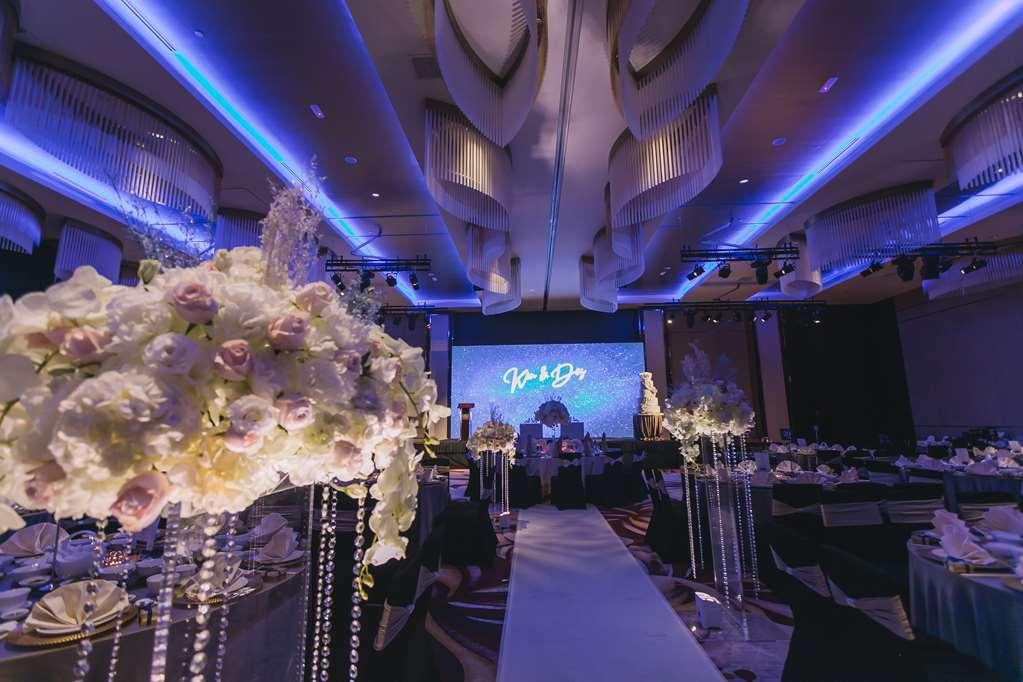 Pavilion Hotel Kuala Lumpur Managed By Banyan Tree Экстерьер фото The ballroom