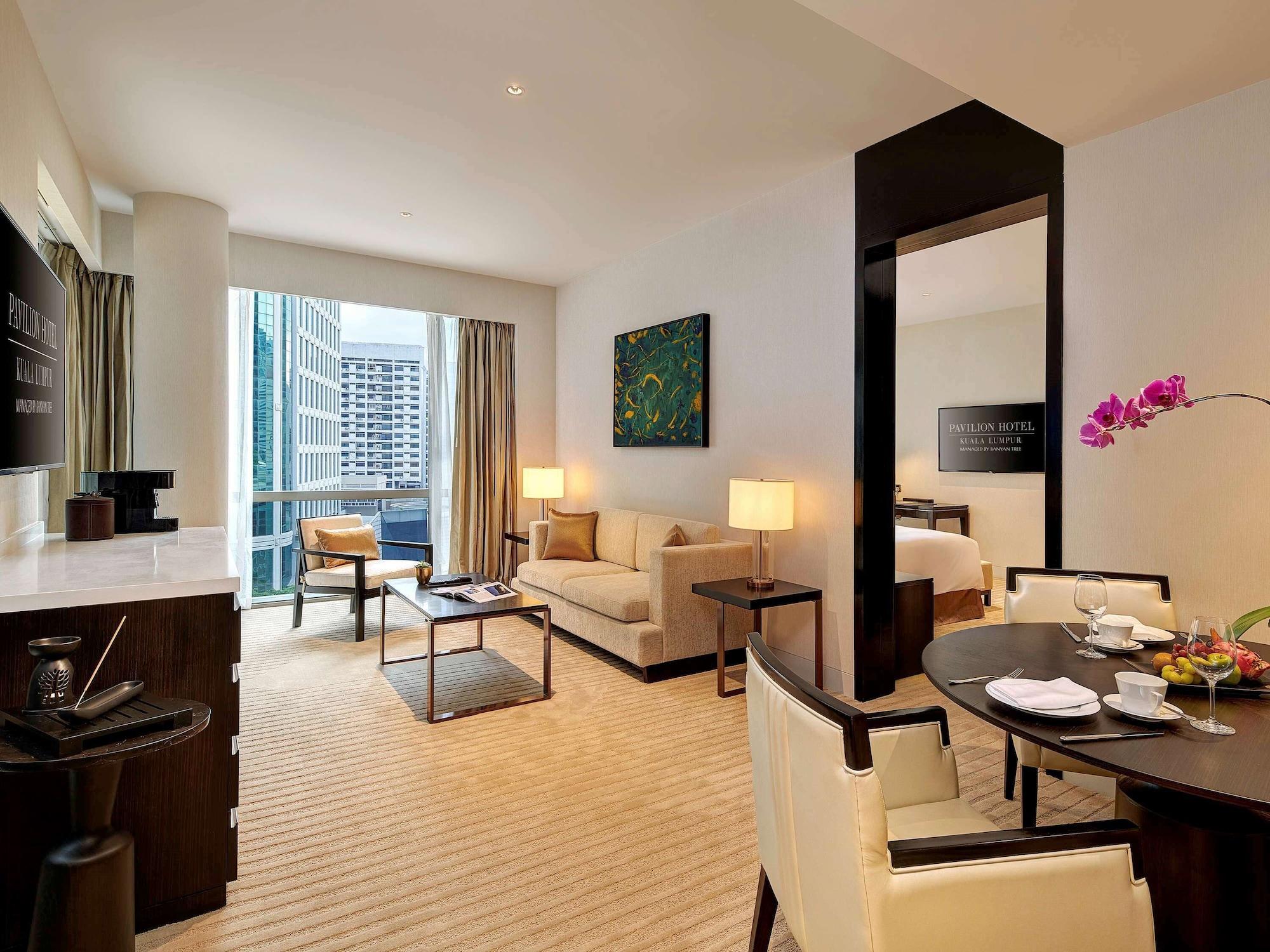 Pavilion Hotel Kuala Lumpur Managed By Banyan Tree Экстерьер фото A suite at the hotel