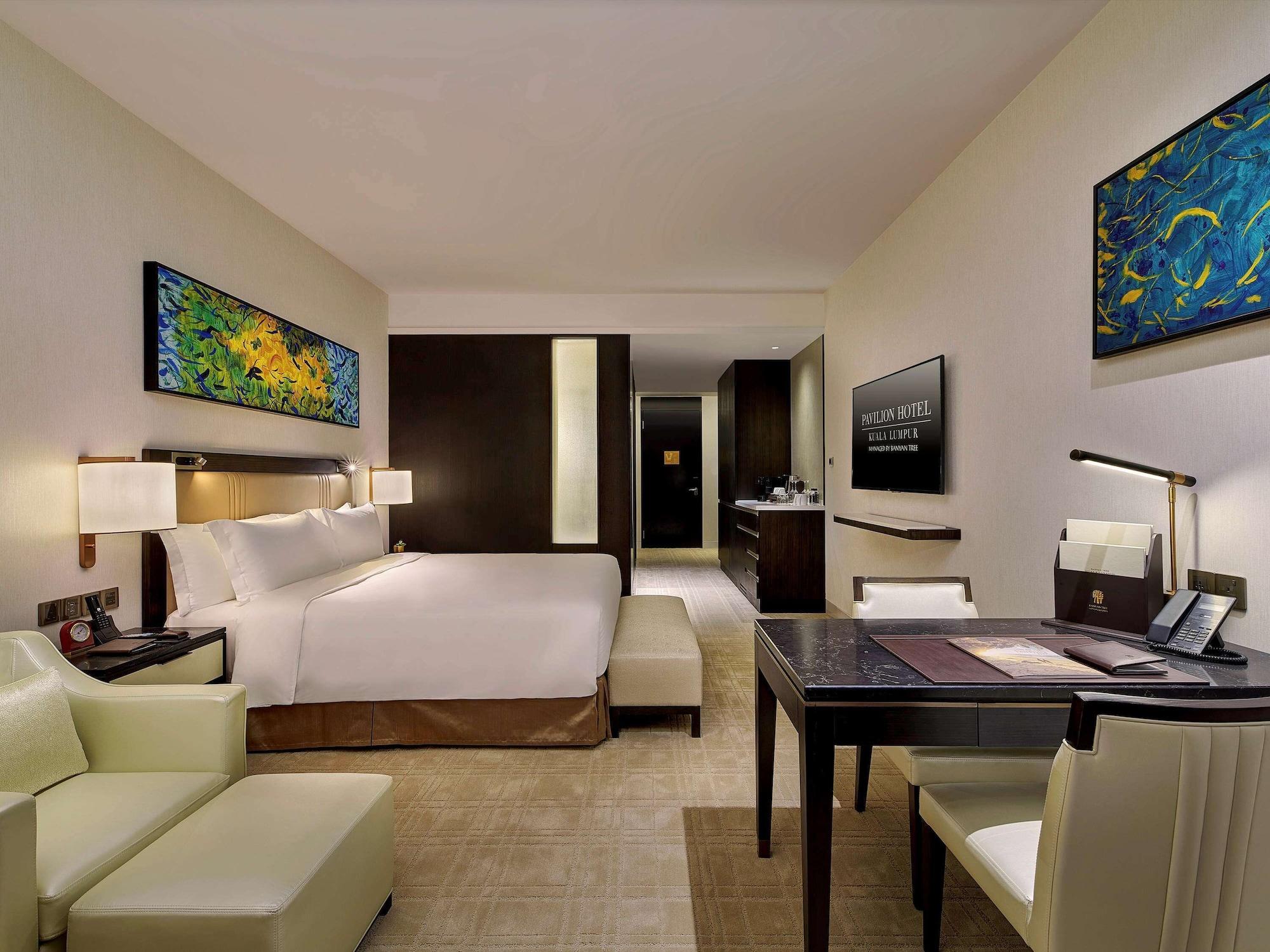 Pavilion Hotel Kuala Lumpur Managed By Banyan Tree Экстерьер фото A guest room at the hotel